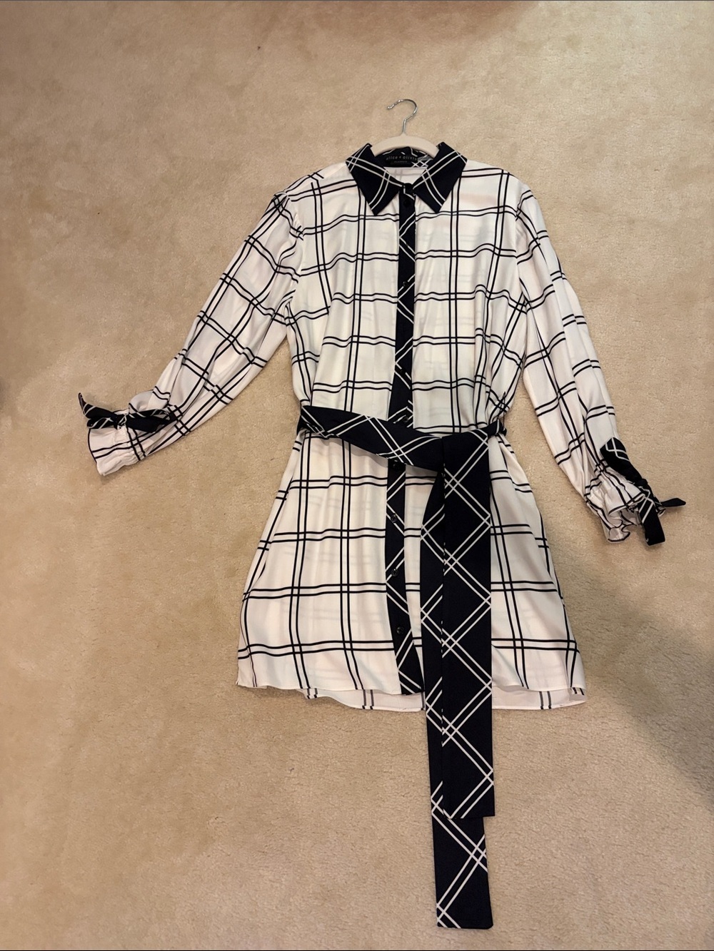 Alice & Olivia Classic Black and White Plaid Shirt Dress with Belt (NWOT)